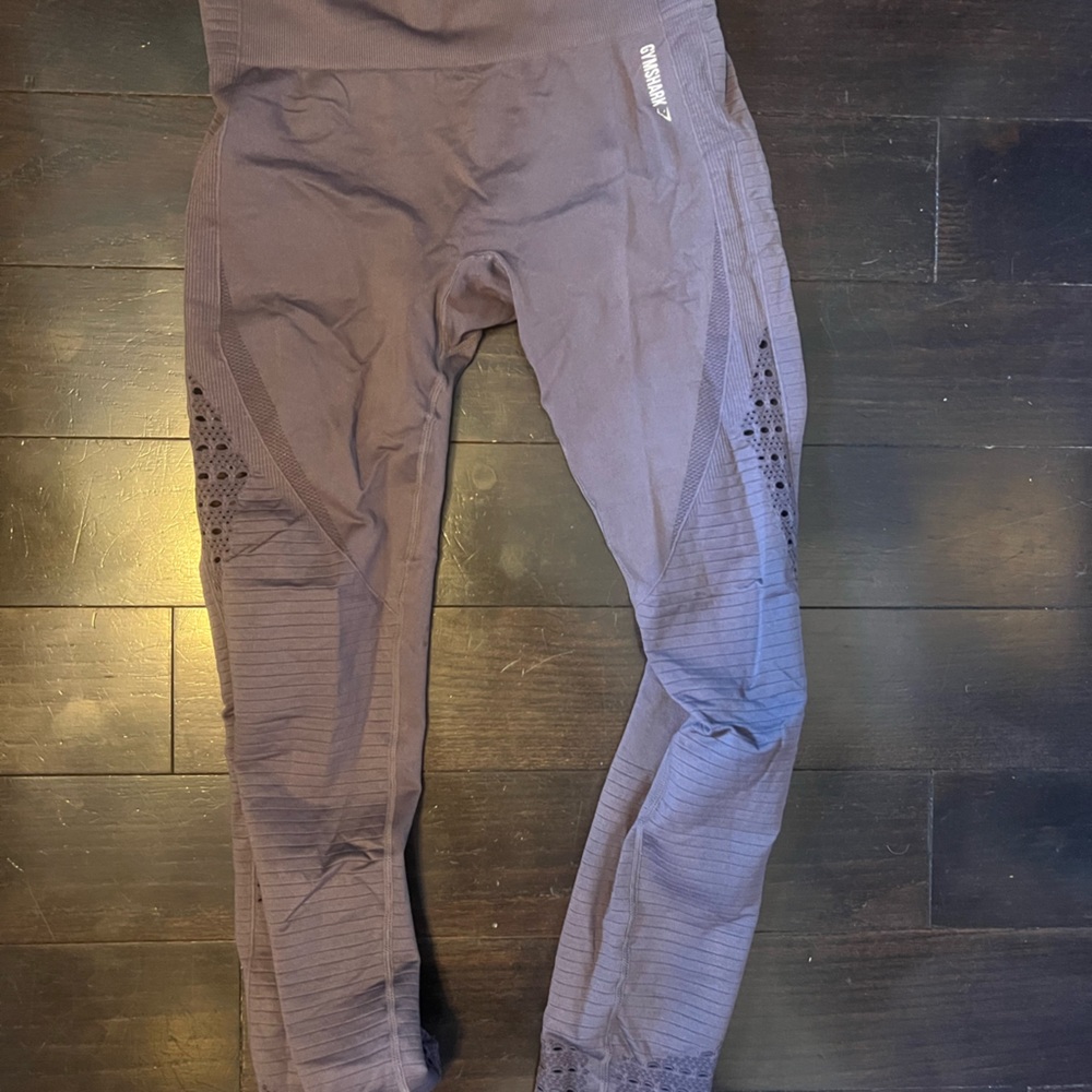 Grey gymshark leggings